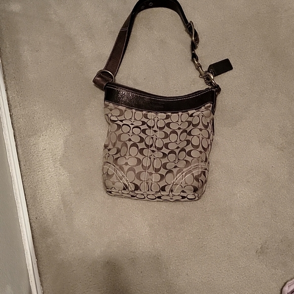 Coach handbag - Picture 1 of 1